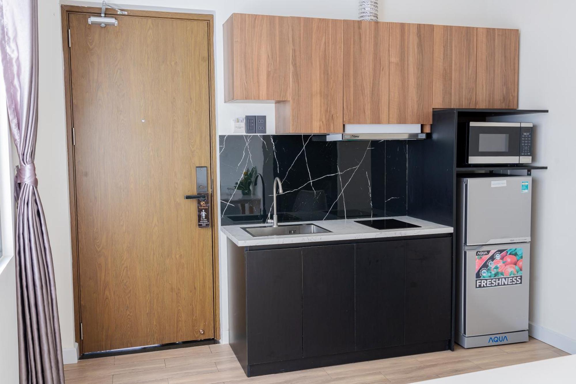Lee Charming Hotel На Транг Екстериор снимка